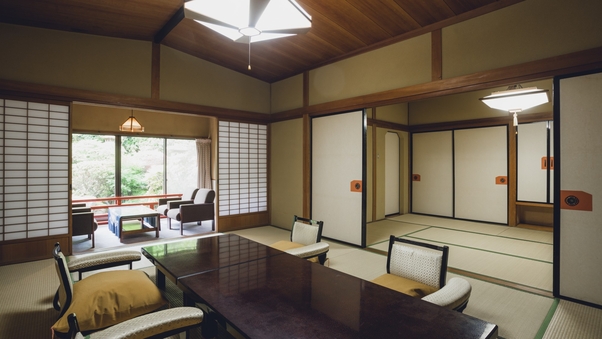＜禁煙＞　◆日本庭園側◆　特別室（本間１１帖＋次の間＋広縁）